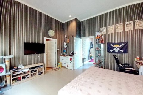 Haus in Pattaya, Thailand 4 Schlafzimmer № 223054 - Foto 15