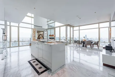 Кондоминиум с 3 спальнями в Сатхоне, Бангкок, Таиланд № 148678 - фото 4