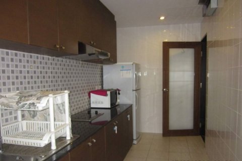 Кондоминиум с 3 спальнями в Ваттхане, Бангкок, Таиланд № 148679 - фото 8