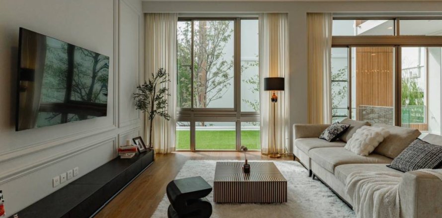 Maison à Saphan Sung, Bangkok, Thaïlande 3 chambres № 172939