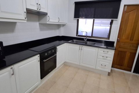 Дом в Хуа Хине, Таиланд с 3 спальнями  № 155901 - фото 19