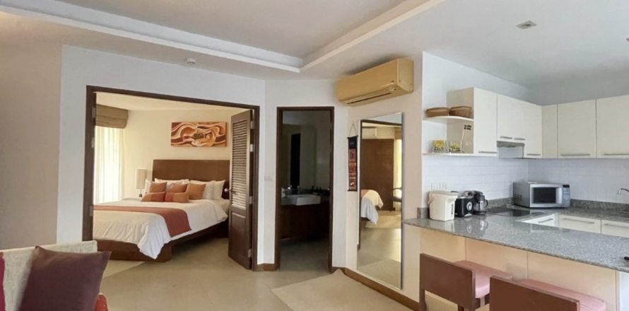 Studio dans le Condo à Phuket, Thaïlande  № 155904