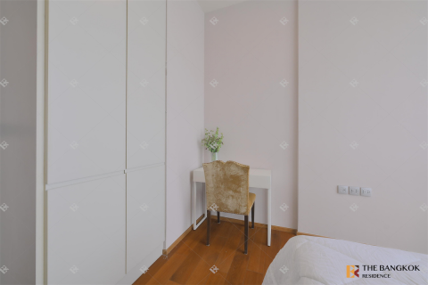 Condo in Bangkok, Thailand, 2 bedrooms № 233185 - photo 8