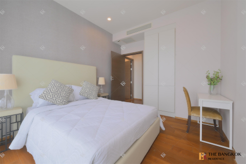Condo in Bangkok, Thailand, 2 bedrooms № 233185 - photo 9