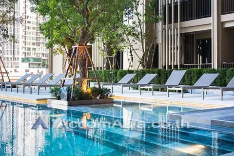 Condo in Khlong San, Bangkok, Thailand, 2 bedrooms  № 217797
