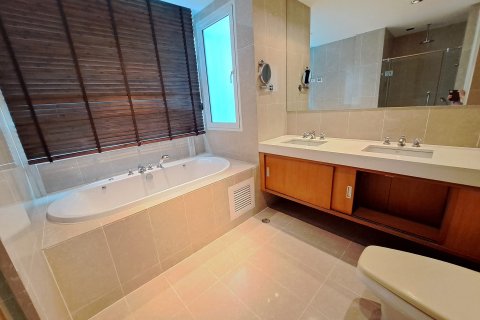 Condo à Bangkok, Thaïlande, 3 chambres № 205364 - photo 9