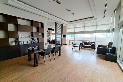 Condo à Bangkok, Thaïlande, 3 chambres № 205364 - photo 12