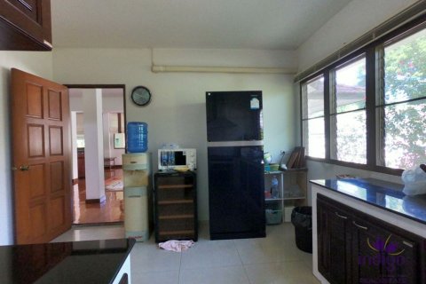House in Chiang Mai, Thailand 3 bedrooms № 162485 - photo 25