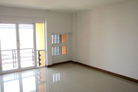 Коммерческая недвижимость в Чиангмае, Таиланд  № 162487 - фото 4