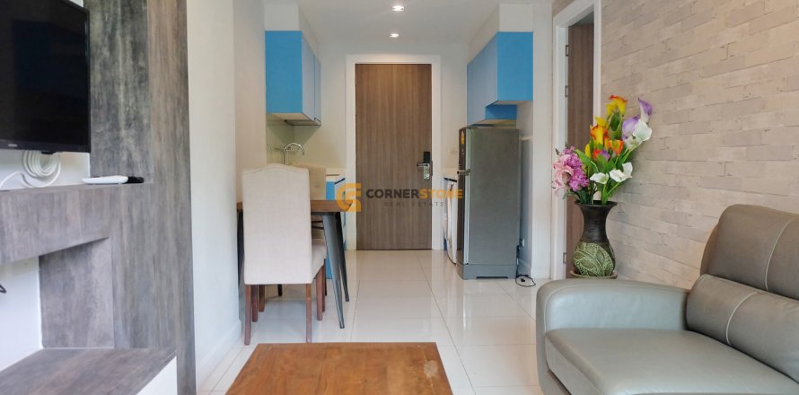 Studio dans le Condo à Bang Sare, Thaïlande № 209750