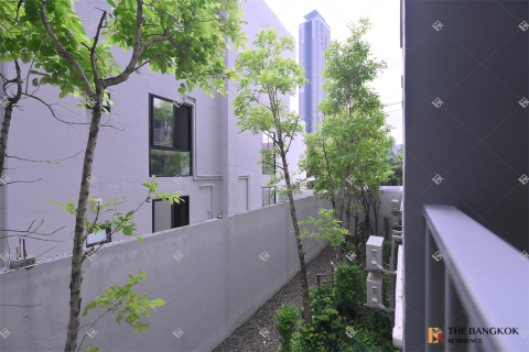 Condo in Bangkok, Thailand, 2 bedrooms  № 186944