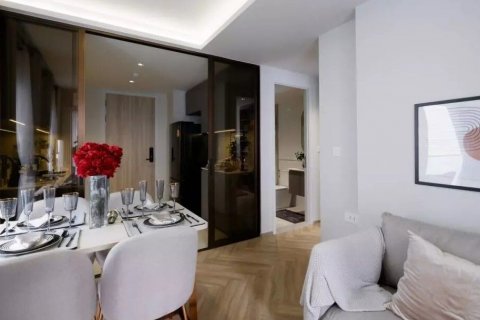 Condo à Watthana, Bangkok, Thaïlande, 2 chambres  № 139176 - photo 9