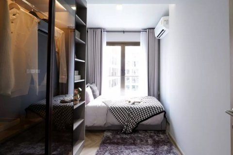 Condo à Watthana, Bangkok, Thaïlande, 2 chambres  № 139176 - photo 3