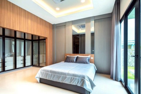 Вилла в Паттайе, Таиланд с 3 спальнями № 150967 - фото 13