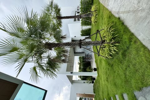 Villa in Pattaya, Thailand 4 bedrooms № 150968 - photo 6