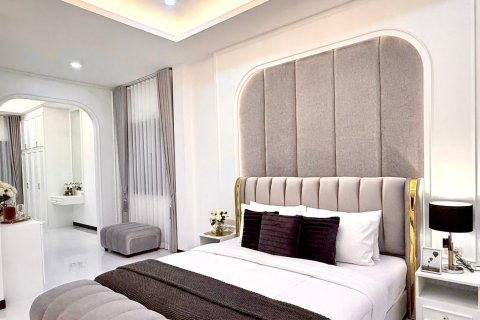 Villa à Pattaya, Thaïlande 5 chambres № 150966 - photo 19