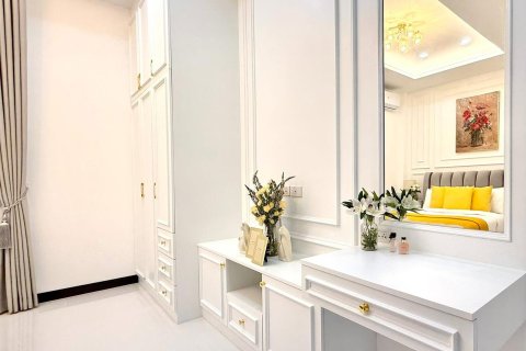 Villa à Pattaya, Thaïlande 5 chambres № 150966 - photo 8