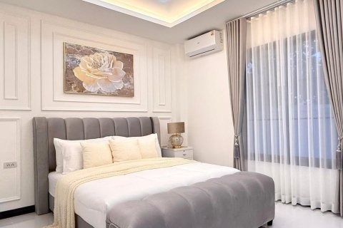 Villa à Pattaya, Thaïlande 5 chambres № 150966 - photo 9