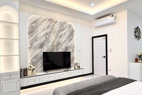 Villa à Pattaya, Thaïlande 5 chambres № 150966 - photo 16