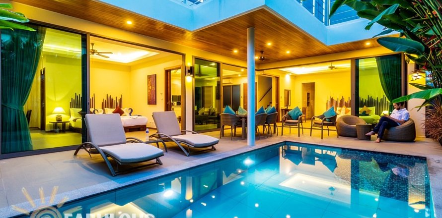 Villa in Rawai, Thailand 4 bedrooms № 179395