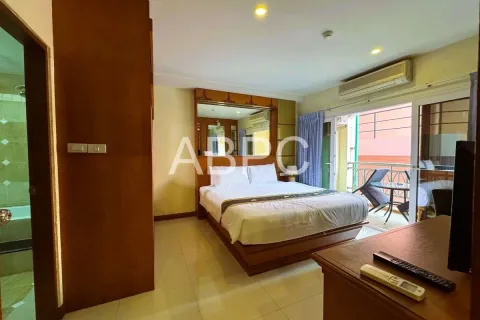 Condominio de 1 dormitorio en Pattaya, Tailandia № 211713 - foto 2