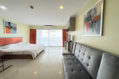 Estudio en el condominio en Jomtien Beach, Pattaya, Tailandia № 211709 - foto 29