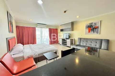 Estudio en el condominio en Jomtien Beach, Pattaya, Tailandia № 211709 - foto 12