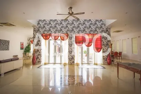 Casa de 5 dormitorios en Pattaya, Tailandia № 211711 - foto 7