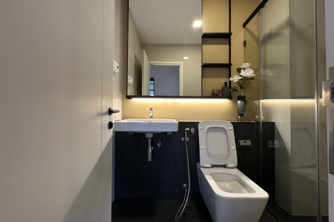 Condo in Phasi Charoen, Bangkok, Thailand, 2 bedrooms  № 173433 - photo 19