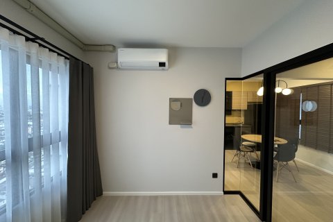 Condo in Phasi Charoen, Bangkok, Thailand, 2 bedrooms  № 173433 - photo 17