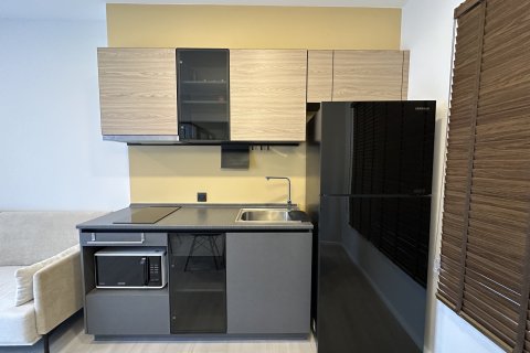 Condo in Phasi Charoen, Bangkok, Thailand, 2 bedrooms  № 173433 - photo 10