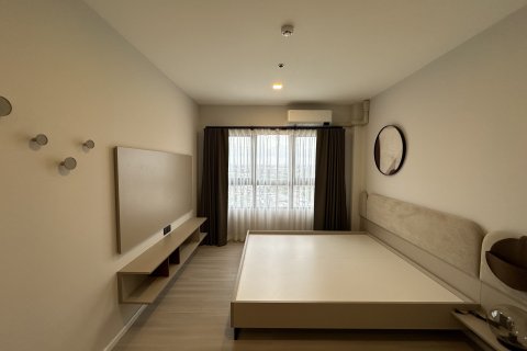 Condo in Phasi Charoen, Bangkok, Thailand, 2 bedrooms  № 173433 - photo 8