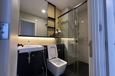 Condo in Phasi Charoen, Bangkok, Thailand, 2 bedrooms  № 173433 - photo 18