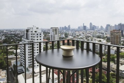 Studio dans le Condo à Watthana, Bangkok, Thaïlande  № 173432 - photo 8