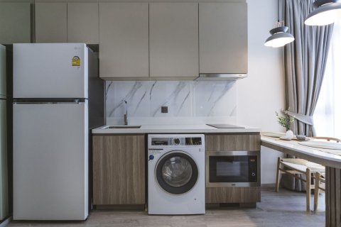 Studio dans le Condo à Watthana, Bangkok, Thaïlande  № 173432 - photo 3