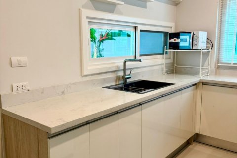 Вилла в Пхукете, Таиланд с 4 спальнями  № 140503 - фото 10