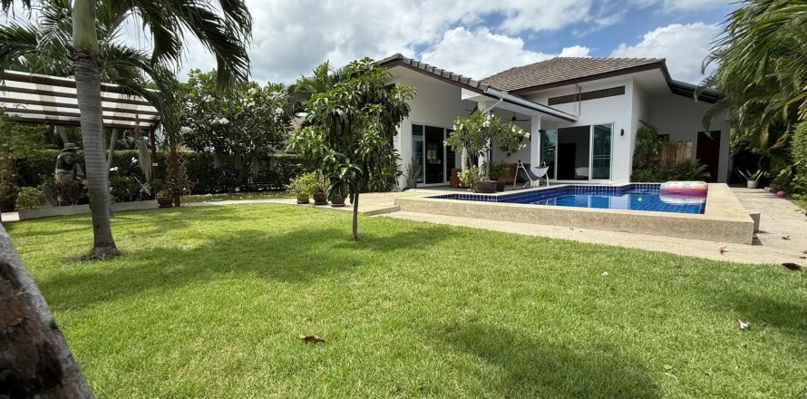 Villa à Hua Hin, Thaïlande 3 chambres № 140500