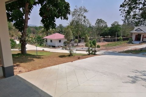 Terrain à Phetchaburi, Thaïlande 9600 m2 № 140499 - photo 18