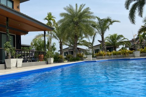 Дом в Чиангмае, Таиланд с 6 спальнями  № 140501 - фото 15