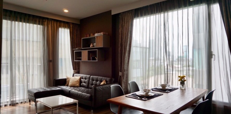 Studio in the Condo in Watthana, Bangkok, Thailand  № 162055