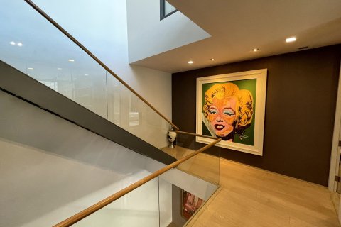 House in Bangkok, Thailand 4 bedrooms № 148430 - photo 10