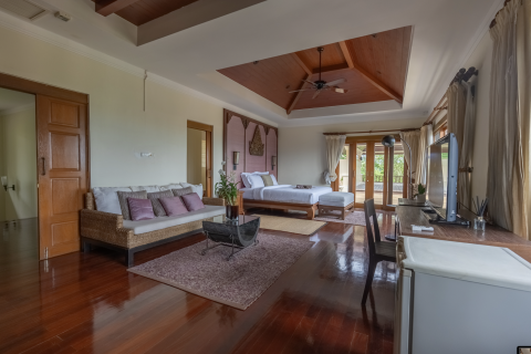 Villa in Phuket, Thailand 5 bedrooms № 145738 - photo 7