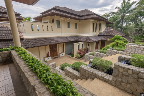Villa in Phuket, Thailand 5 bedrooms № 145738 - photo 25