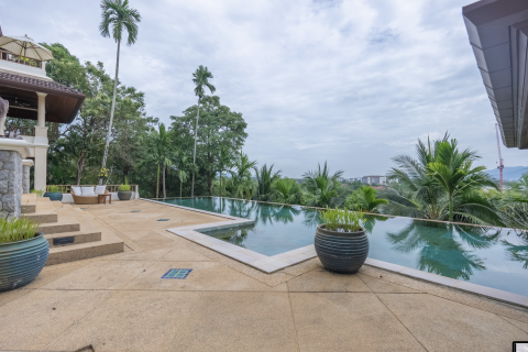 Villa in Phuket, Thailand 5 bedrooms № 145738 - photo 24