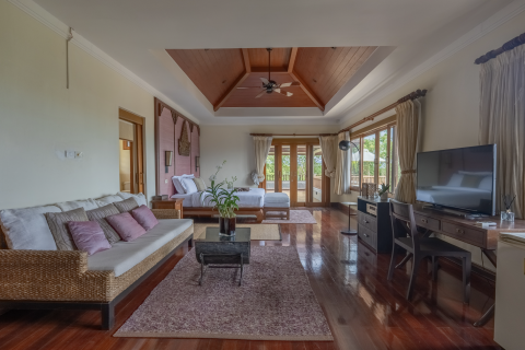 Villa in Phuket, Thailand 5 bedrooms № 145738 - photo 5