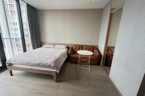 Studio dans le Condo à Khlong Toei, Bangkok, Thaïlande  № 148148 - photo 2