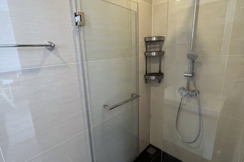 Studio dans le Condo à Khlong Toei, Bangkok, Thaïlande  № 148148 - photo 11