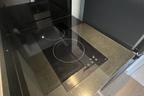 Studio dans le Condo à Khlong Toei, Bangkok, Thaïlande  № 148148 - photo 8