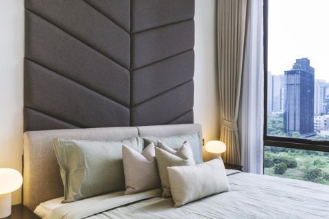 Condo à Pathum Wan, Bangkok, Thaïlande, 2 chambres № 173452 - photo 12