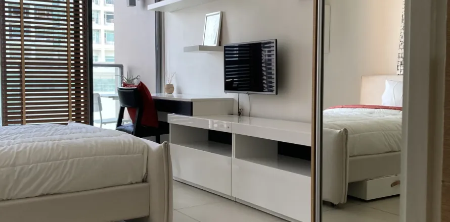 Студия в кондо в Клонг Тоэй, Бангкок, Таиланд № 173453